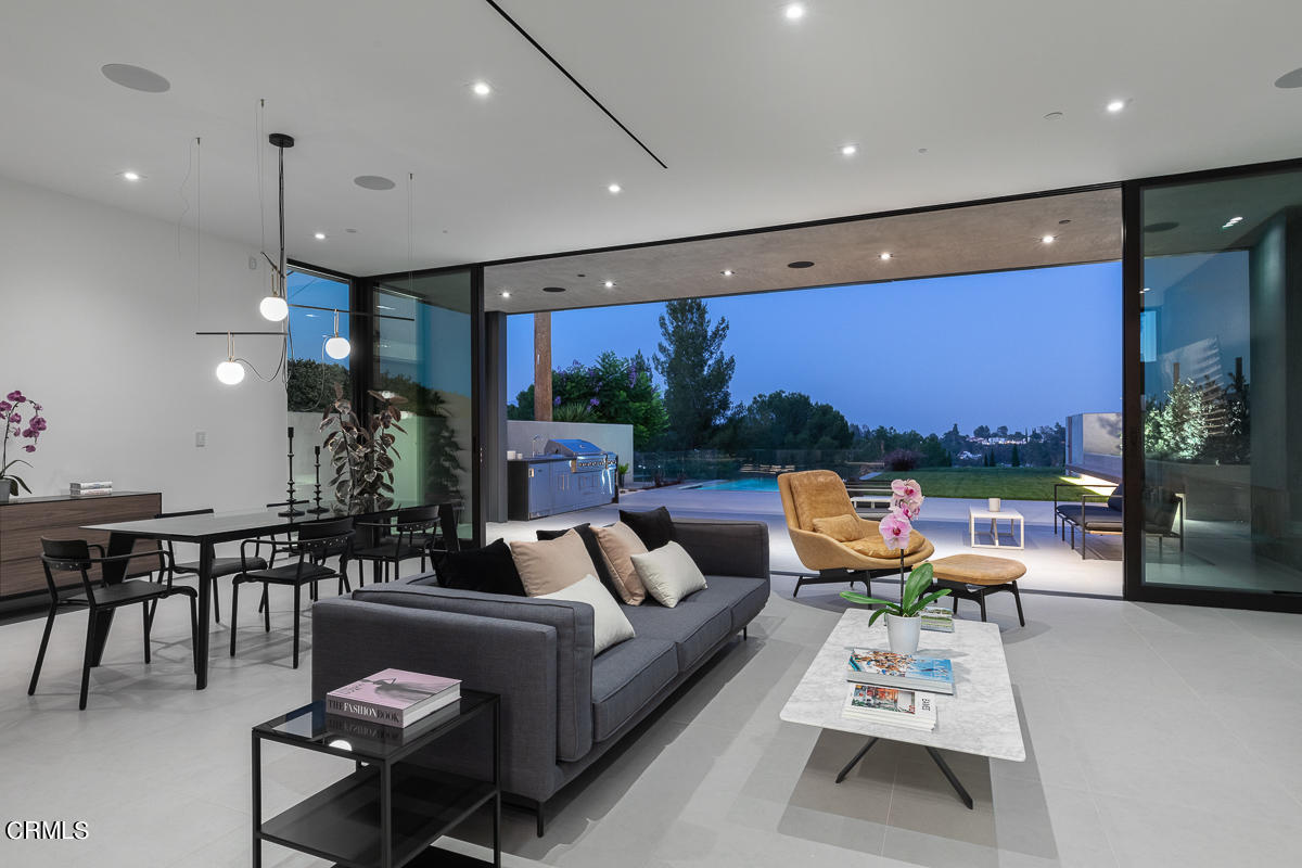 1746 Hanscom Drive South Pasadena, CA 91030 - Photo 47 of 58 a living room with furniture and a large window