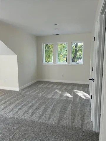 $439,000 | 920 North 14th Street, Leavenworth, KS 66048