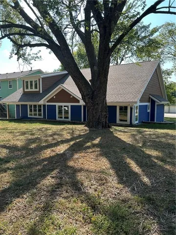 $439,000 | 920 North 14th Street, Leavenworth, KS 66048