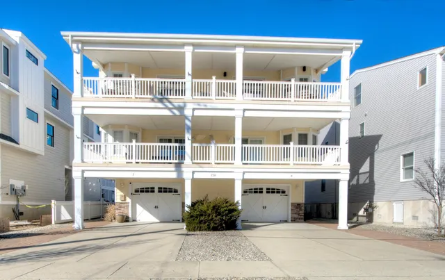 $1,749,000 | 5704 Central, Unit SOUTH, Sea Isle City, NJ 08243