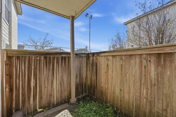 $115,000 | 3919 Fairmont Parkway, Unit 227, Pasadena, TX 77504
