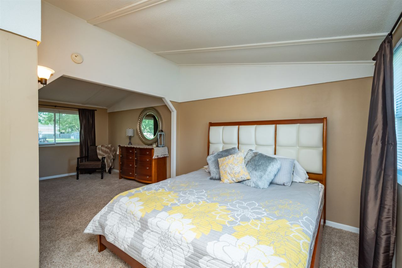 315 Daws Road Hiawatha, IA 52233 - Photo 14 of 30 Gallery Image 14