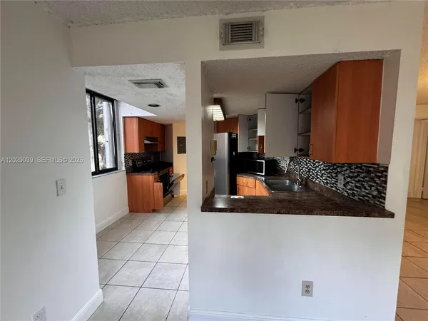 $2,900 | 9741 Southwest 138th Avenue, Unit ID1R, Miami, FL 33186