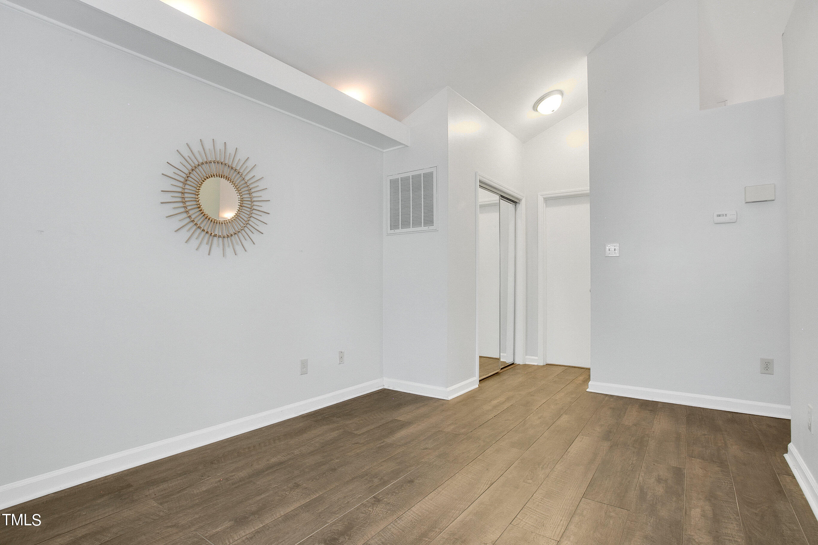 3443 Mill Raleigh Nc 27612 Raleigh, NC 27612 - Photo 11 of 23 003_trevisuality_3443_mill_run-3_395