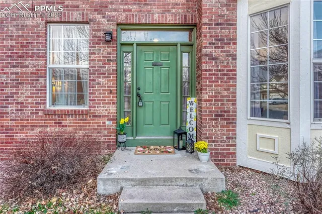 $599,999 | 3680 Pony Tracks Drive, Colorado Springs, CO 80922