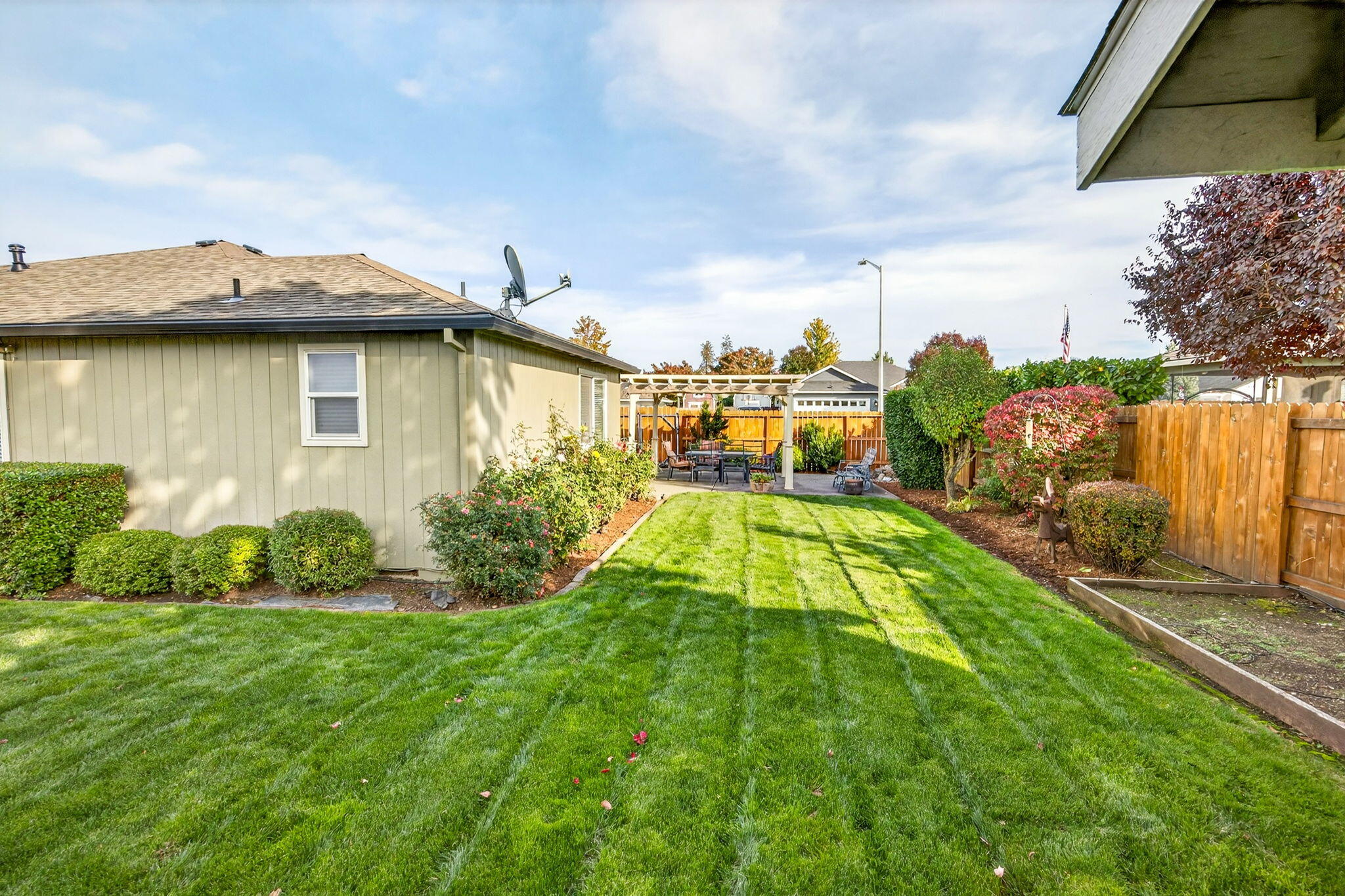 2598 St James Way Central Point, OR 97502 - Photo 35 of 40 ApxSJ00012