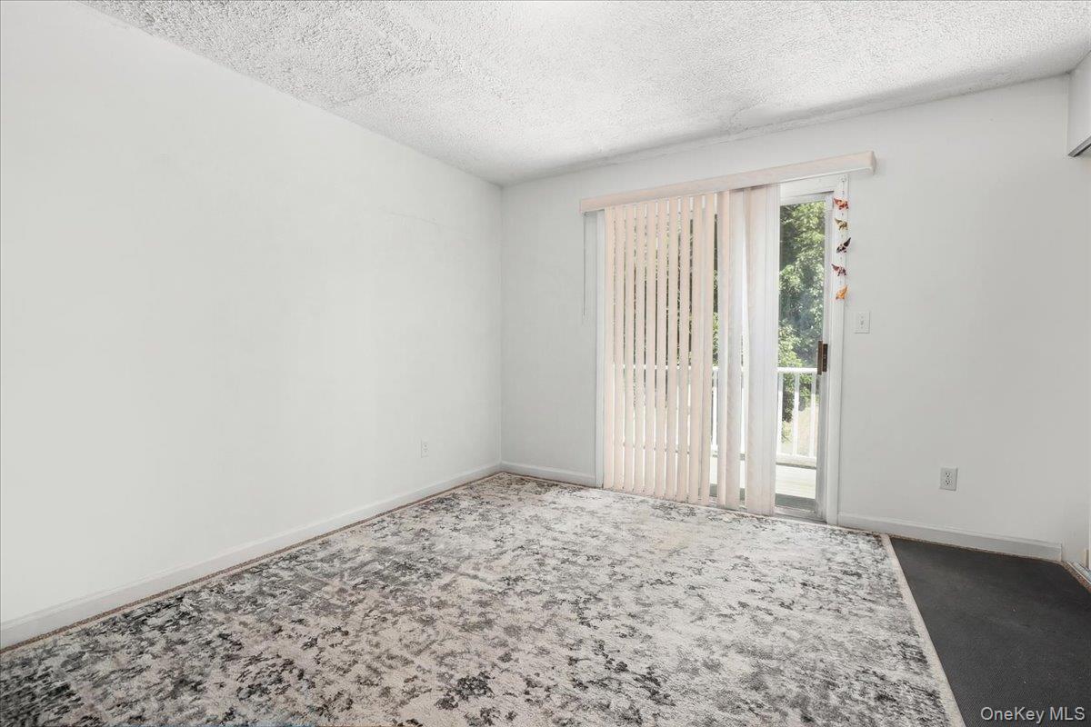 275 Broadfield Road New Rochelle, NY 10804 - Photo 26 of 32 Gallery Image 26