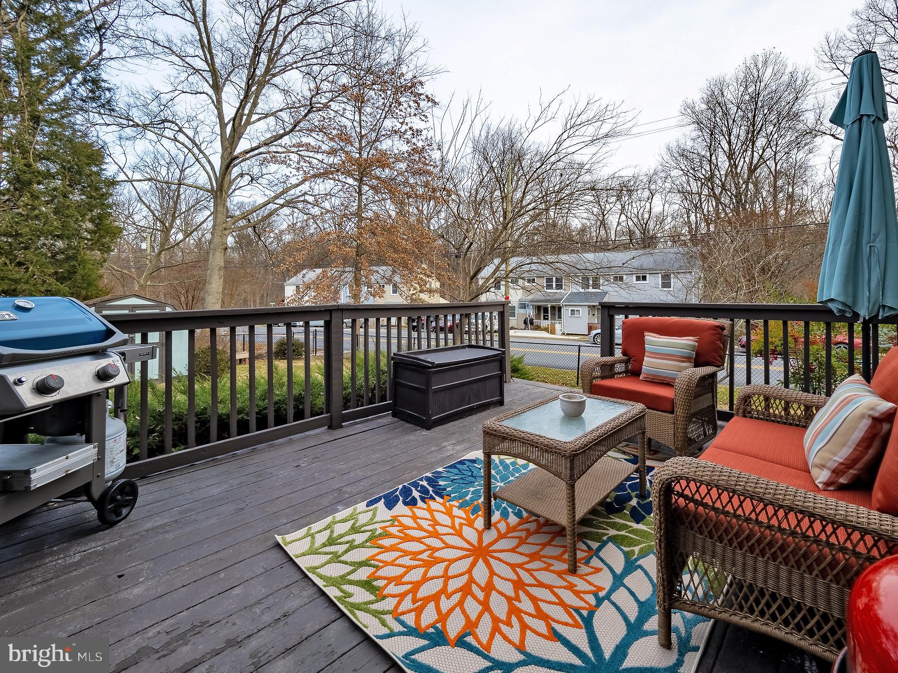 55 Ridge Road, Unit M Greenbelt, MD 20770 - Photo 23 of 32 So much space for friends, family fun outside!