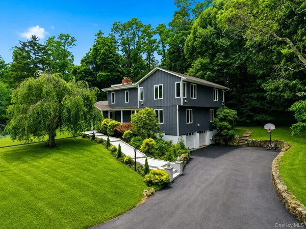 $1,500,000 | 12 East Mt Airy Road, Croton-on-Hudson, NY 10520