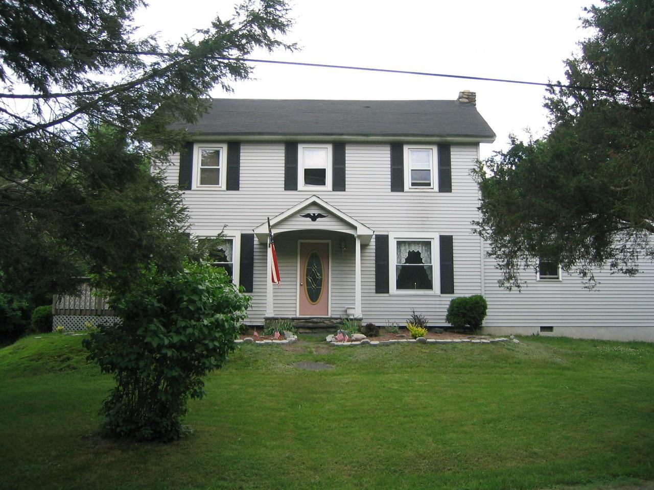 1692 Merry Hill Road Mount Pocono, PA 18344 - Photo 1 of 7 Front
