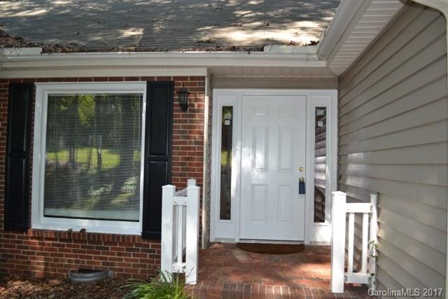 165 Thousand Oaks Road Fort Mill, SC 29707 - Photo 2 of 18 Gallery Image 2