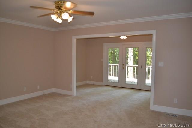 165 Thousand Oaks Road Fort Mill, SC 29707 - Photo 7 of 18 Gallery Image 7