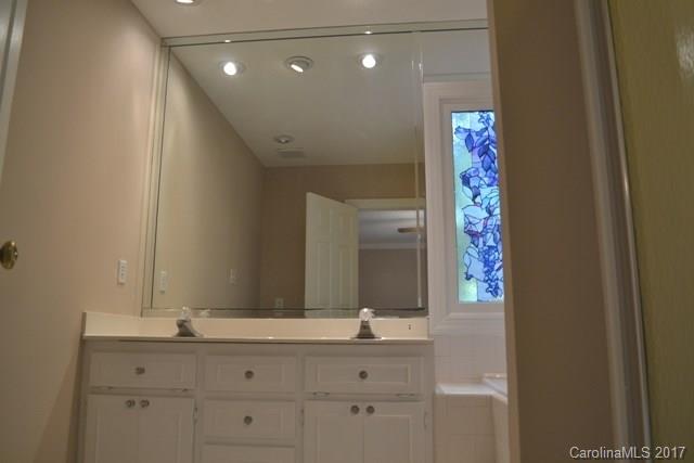 165 Thousand Oaks Road Fort Mill, SC 29707 - Photo 8 of 18 Gallery Image 8