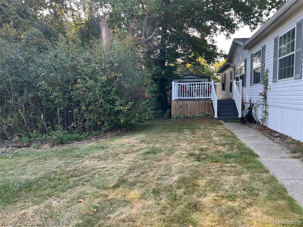 124 Hidden Spring Fort Gratiot, MI 48059 - Photo 1 of 21 Gallery Image 1
