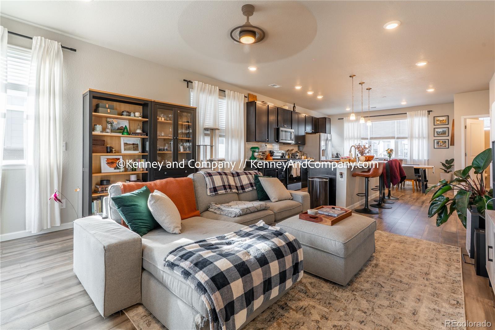 6920 Merseyside Lane Castle Pines, CO 80108 - Photo 9 of 26