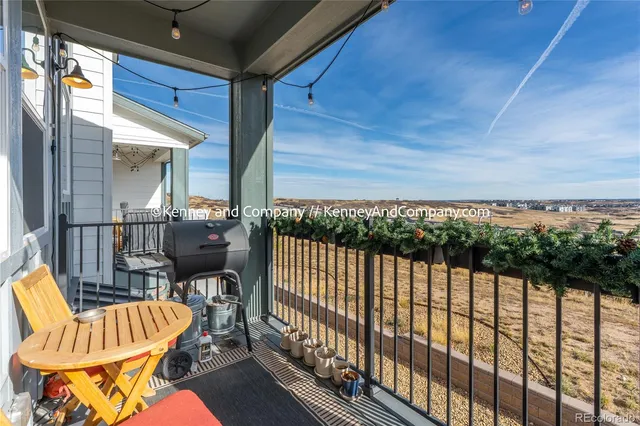 a bathroom with a sink vanity and a mirror