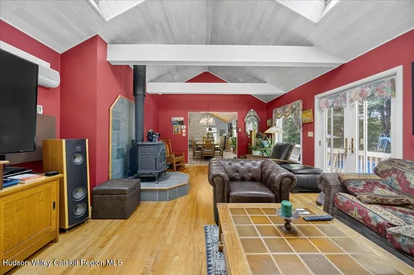 a view of a kitchen and dining room
