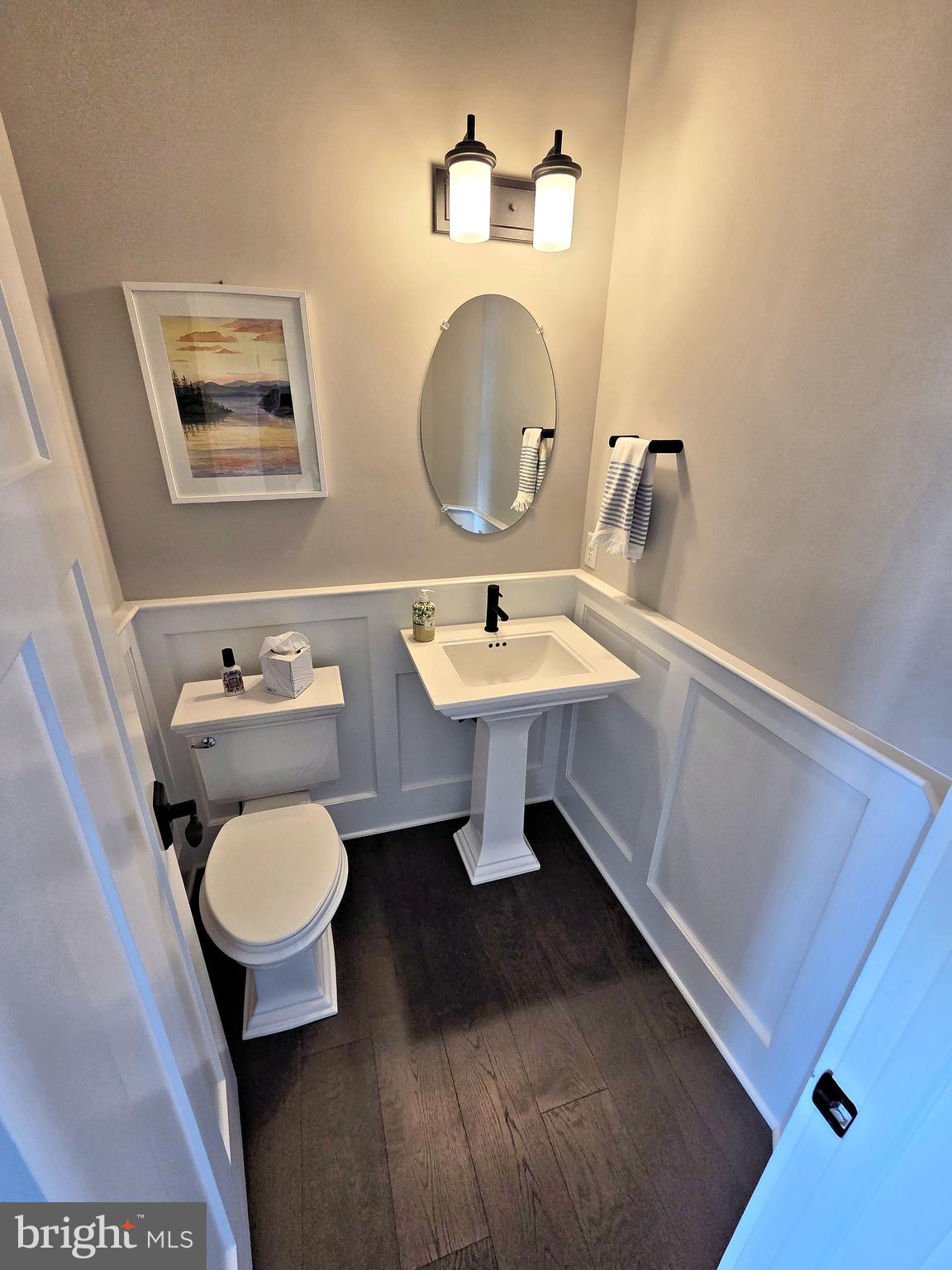 1071 Valley Crossing Drive Lititz, PA 17543 - Photo 13 of 61