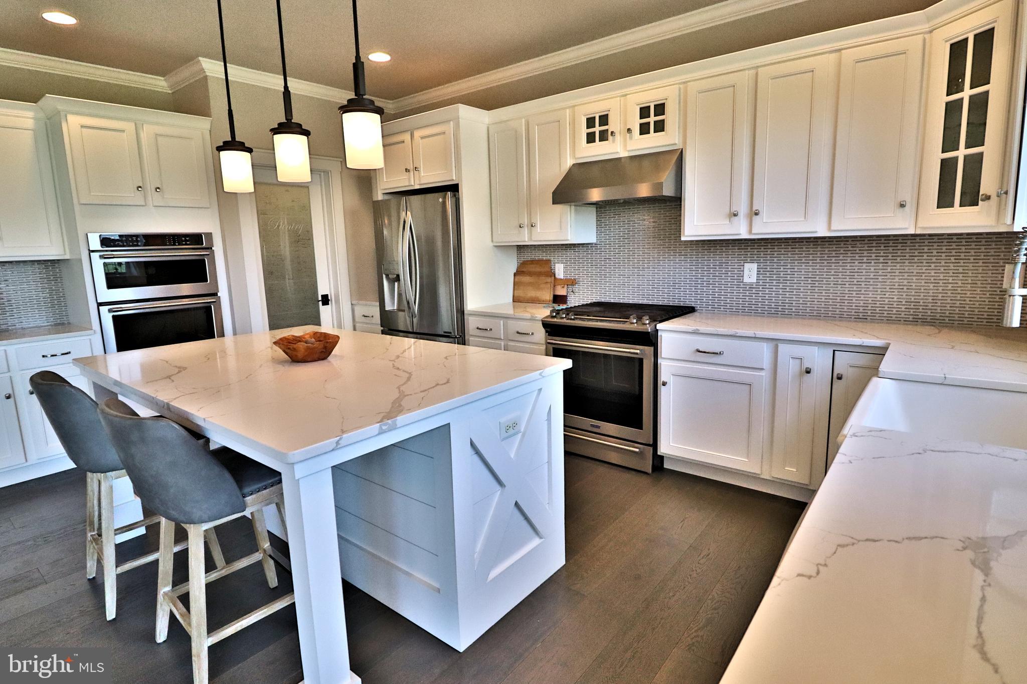 1071 Valley Crossing Drive Lititz, PA 17543 - Photo 25 of 61