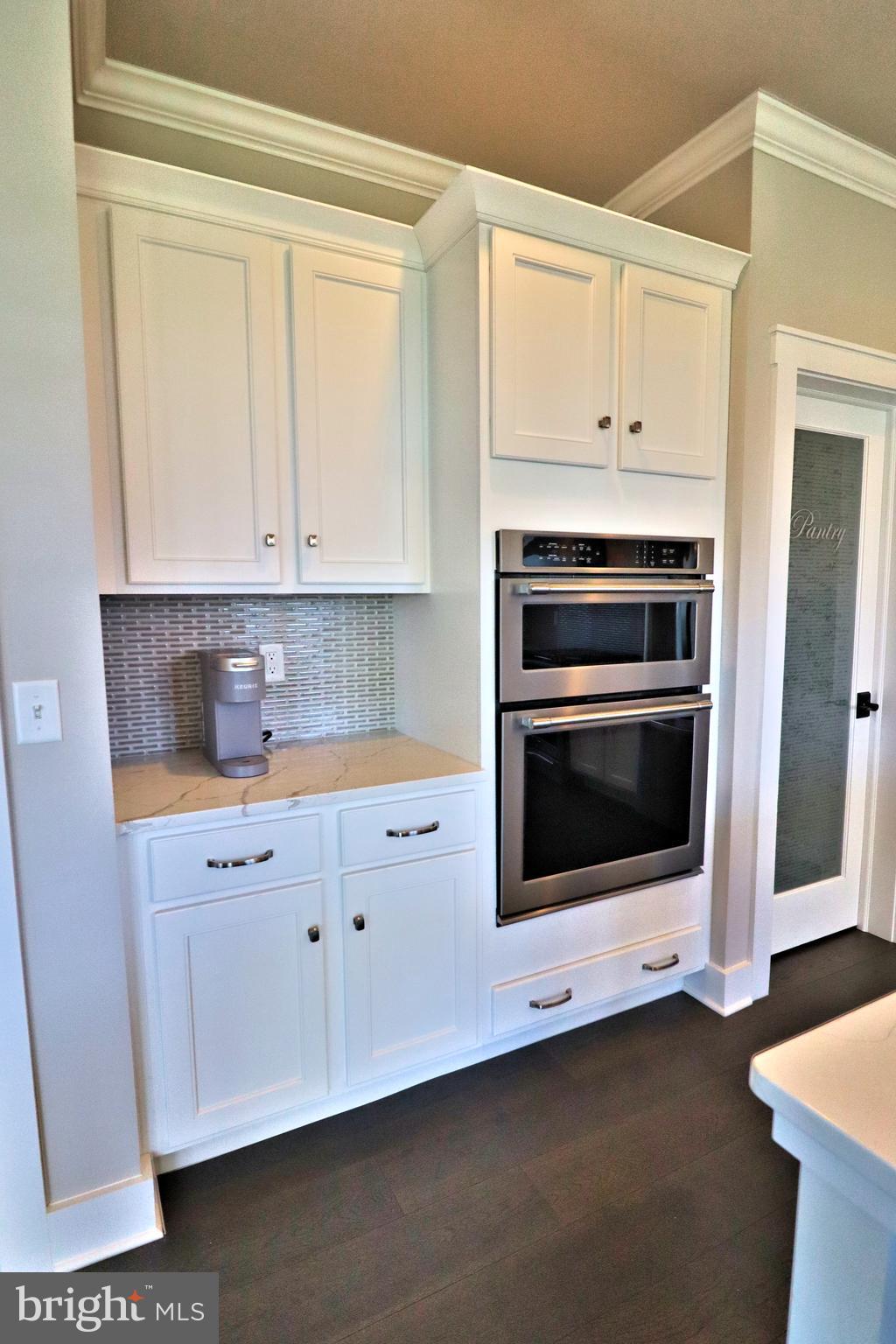 1071 Valley Crossing Drive Lititz, PA 17543 - Photo 27 of 61