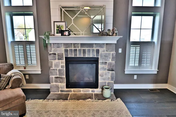 $835,000 | 1071 Valley Crossing Drive, Lititz, PA 17543