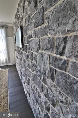 $835,000 | 1071 Valley Crossing Drive, Lititz, PA 17543