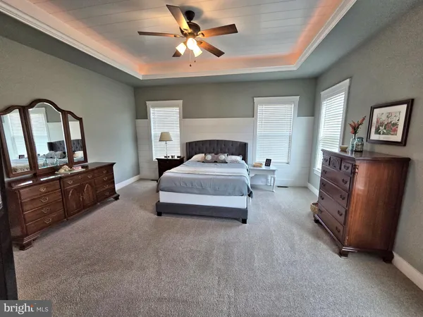 $835,000 | 1071 Valley Crossing Drive, Lititz, PA 17543