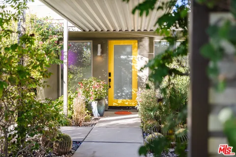 a view of entryway with stairs