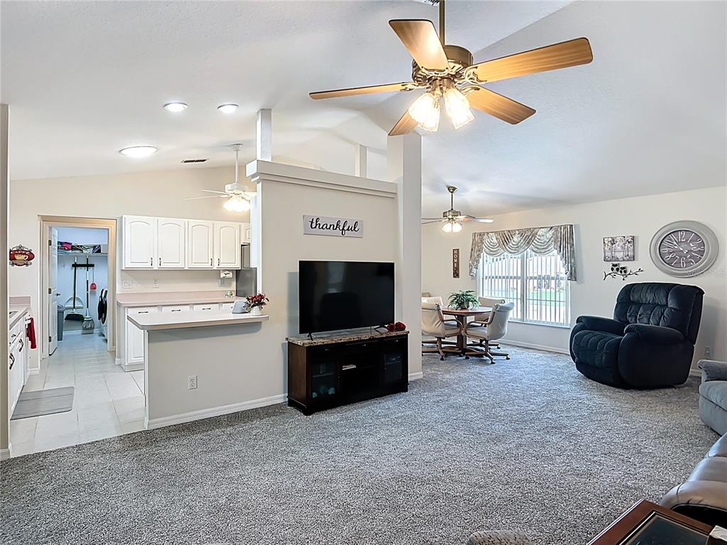 8729 Southwest 60th Circle Ocala, FL 34476 - Photo 4 of 55