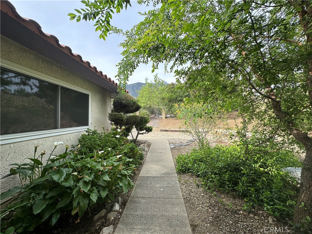 9388 Valley View Street Rancho Cucamonga, CA 91737 - Photo 10 of 34