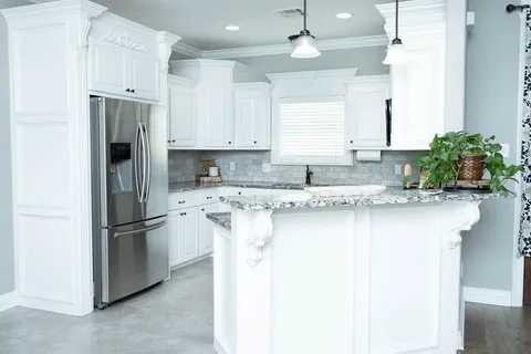 $239,800 | 410 6th Street, Iowa, LA 70647