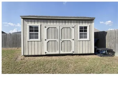 $239,800 | 410 6th Street, Iowa, LA 70647