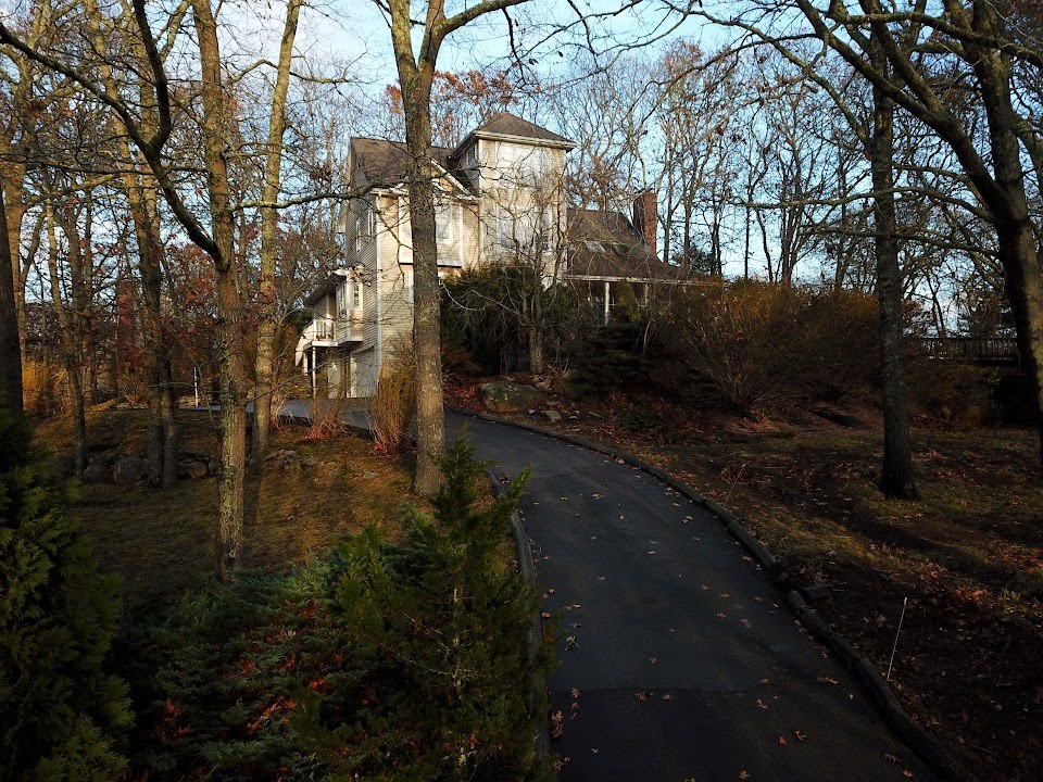 44 Rockridge Road Westerly, RI 02891 - Photo 8 of 19