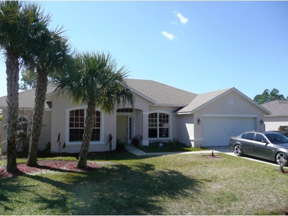 462 Australian Road Northwest Palm Bay, FL 32907 - Photo 1 of 10 Primary Photo