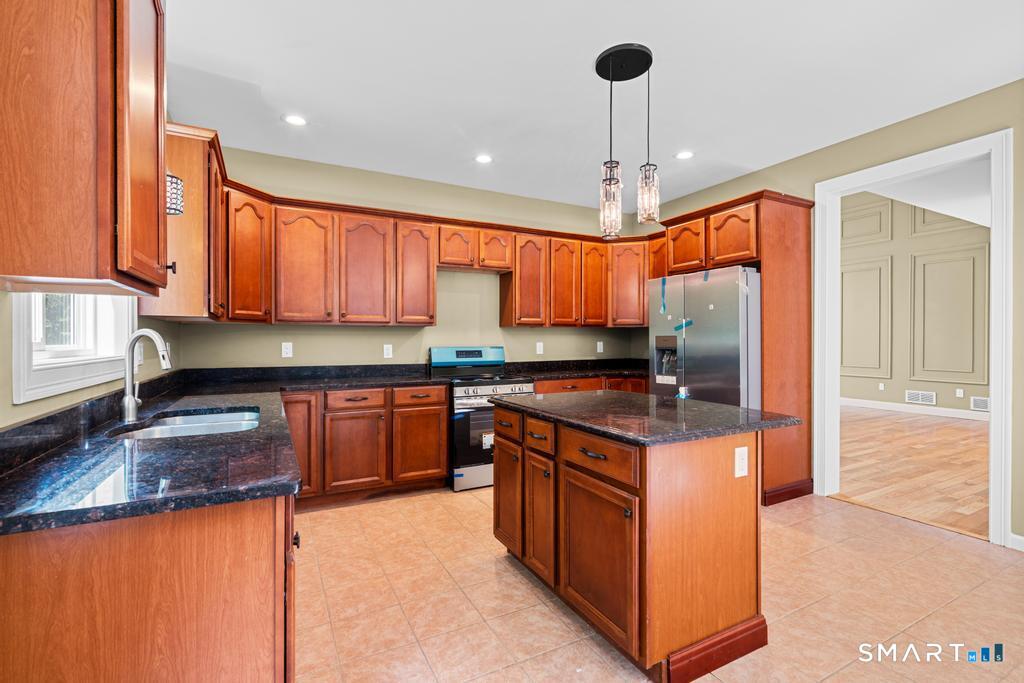 49 Ratlum Mountain Road Barkhamsted, CT 06063 - Photo 16 of 29 Gallery Image 16