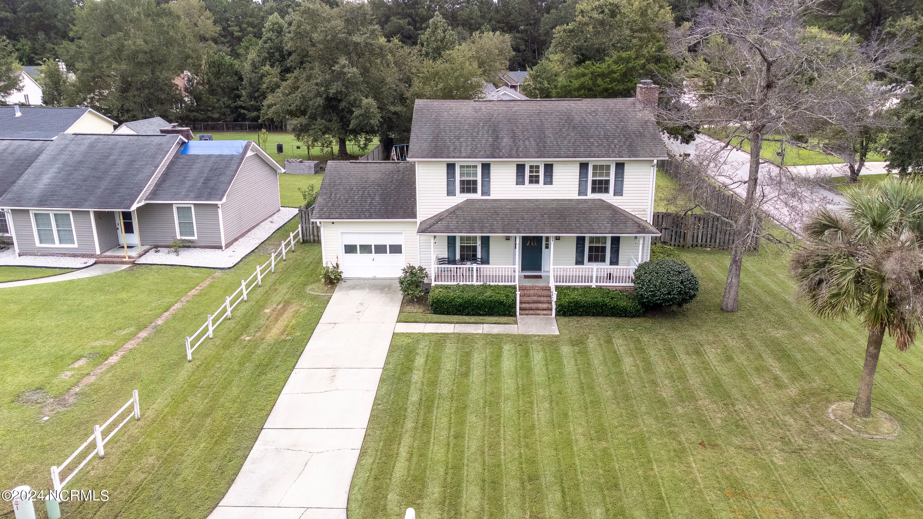 289 Raintree Road Jacksonville, NC 28540 - Photo 2 of 56 Raintree (46 of 57)