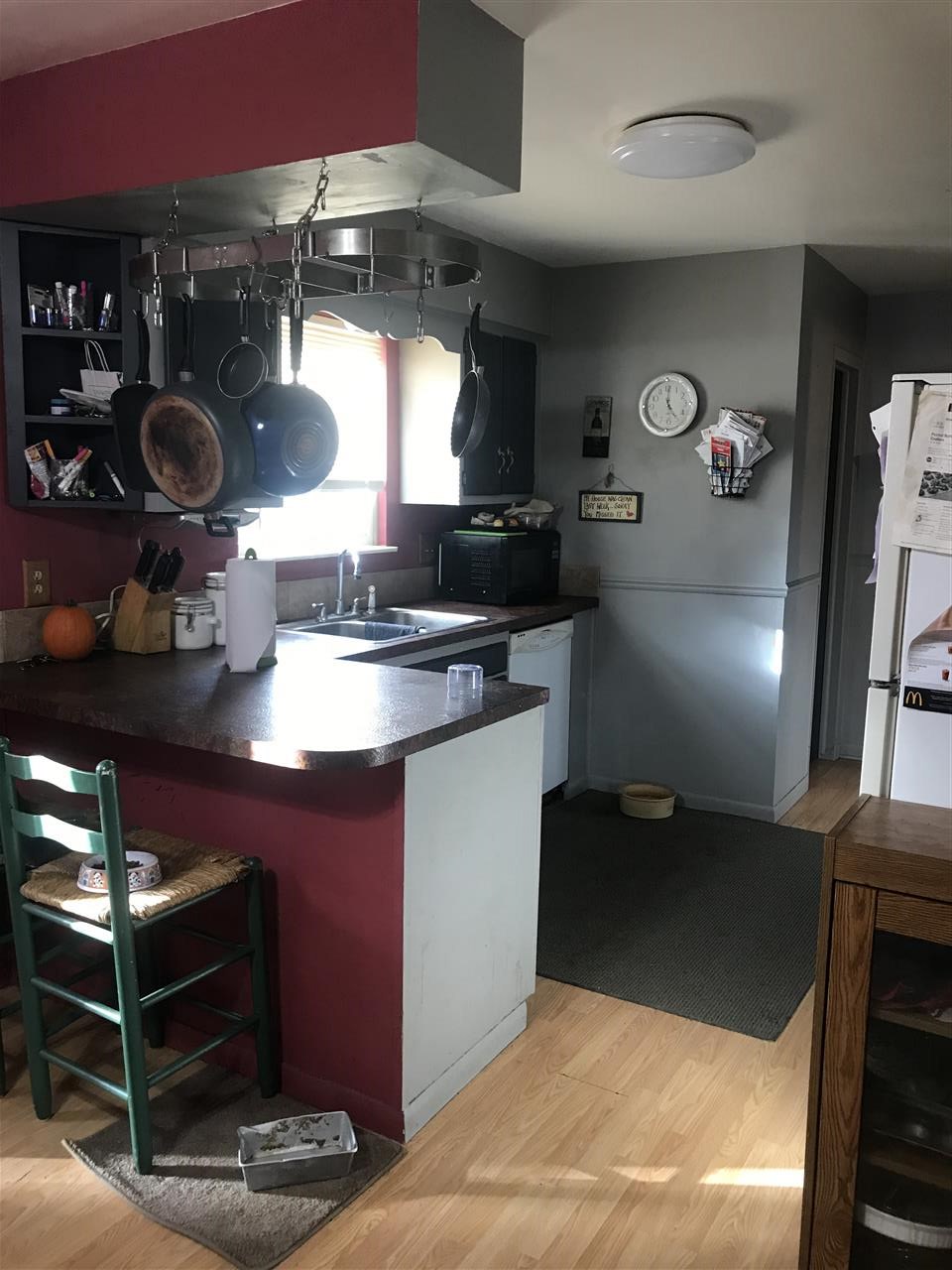 2226 South Genesee Road Burton, MI 48519 - Photo 5 of 9 31398101-4.JPG
