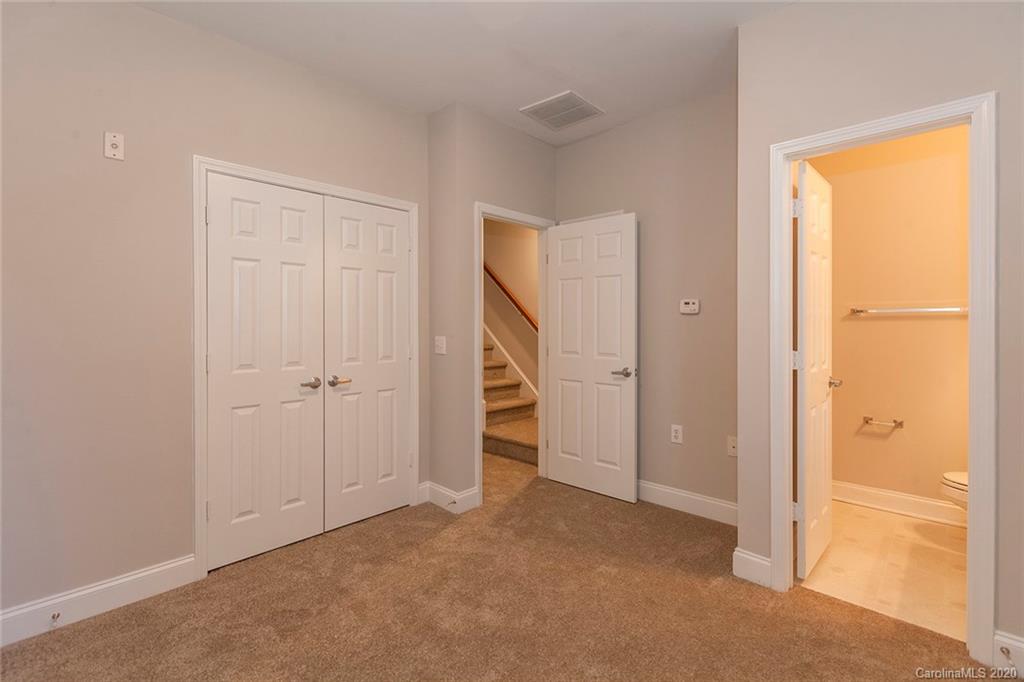 783 Grandin Road Charlotte, NC 28208 - Photo 21 of 46 Gallery Image 21