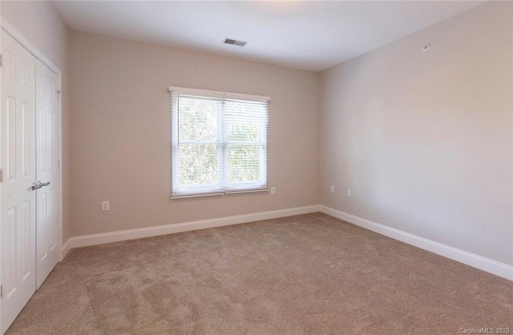 783 Grandin Road Charlotte, NC 28208 - Photo 33 of 46 Gallery Image 33