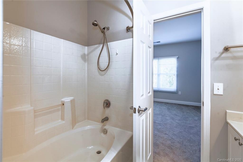 783 Grandin Road Charlotte, NC 28208 - Photo 38 of 46 Gallery Image 38
