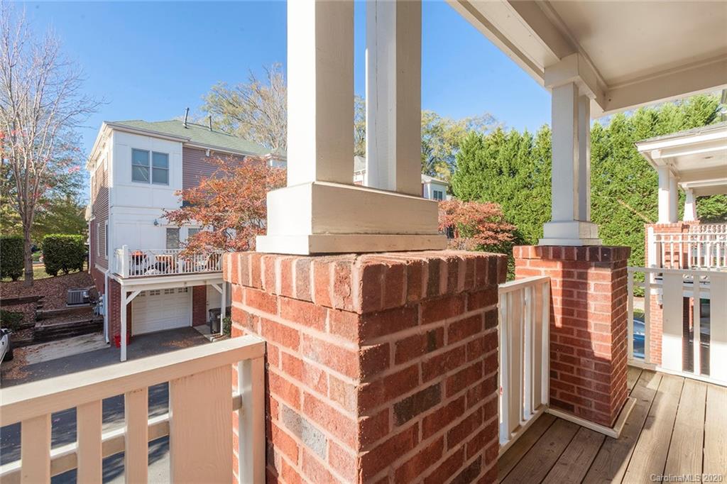 783 Grandin Road Charlotte, NC 28208 - Photo 5 of 46 Gallery Image 5