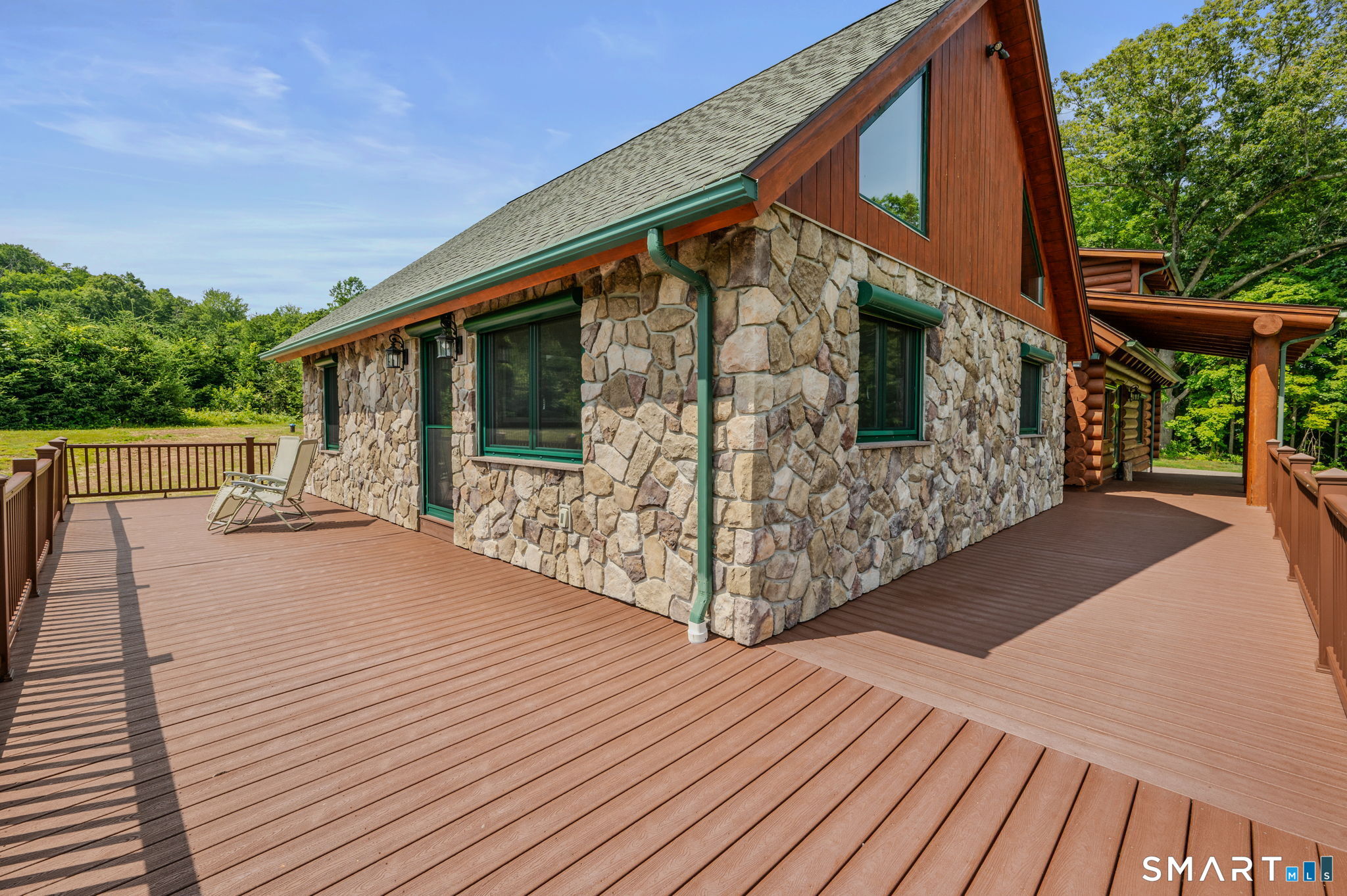 1409 Millbrook Road Middletown, CT 06457 - Photo 23 of 34