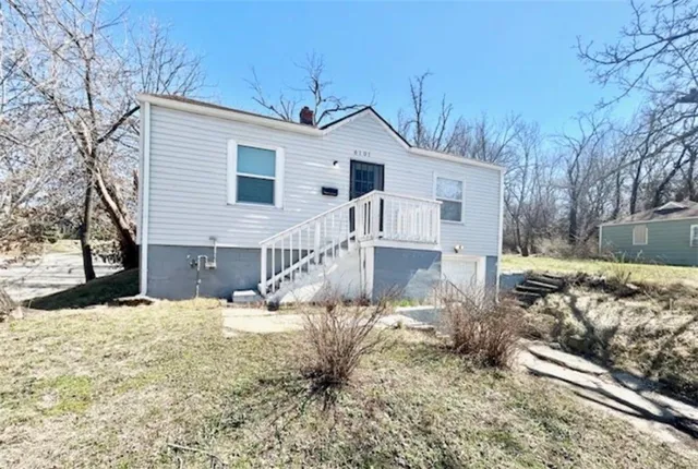 $109,900 | 6101 Indiana Avenue, Kansas City, MO 64130