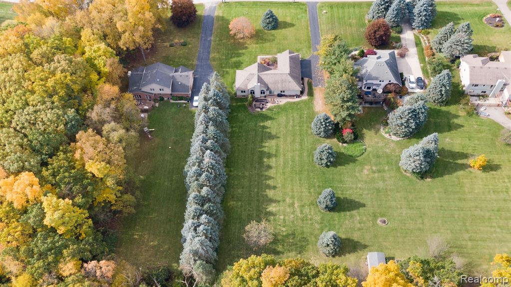 1902 Clover Ridge Drive Howell, MI 48843 - Photo 41 of 46