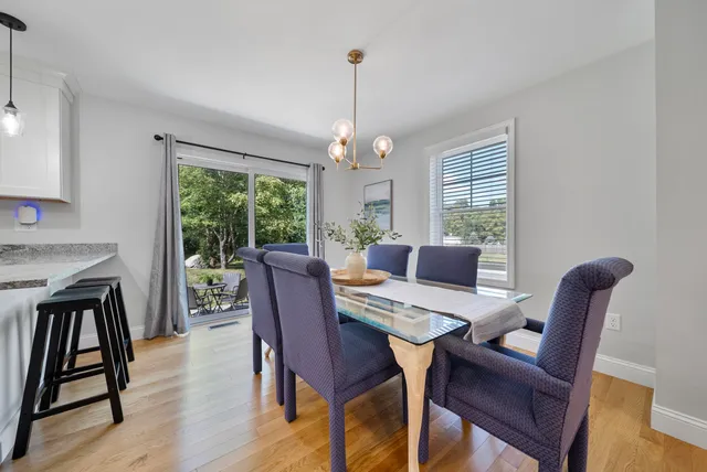 $750,000 | 17 B Page Road, Kingston, NH 03848