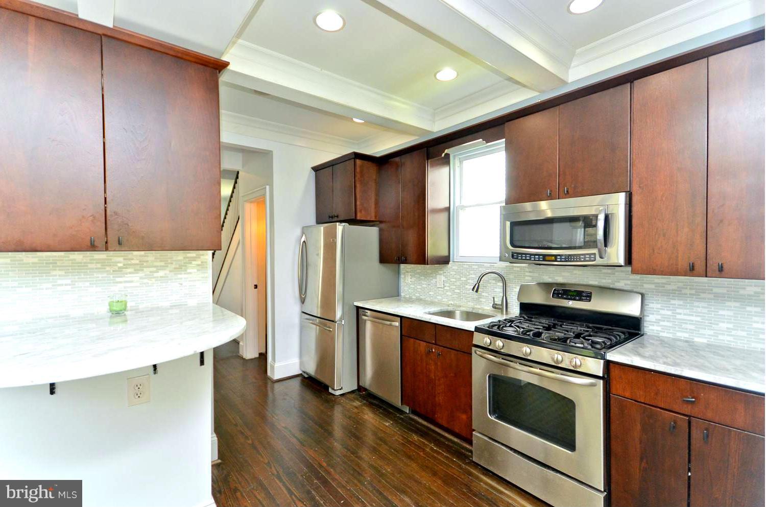 411 Rittenhouse Street Northwest Washington, DC 20011 - Photo 10 of 30 Kitchen