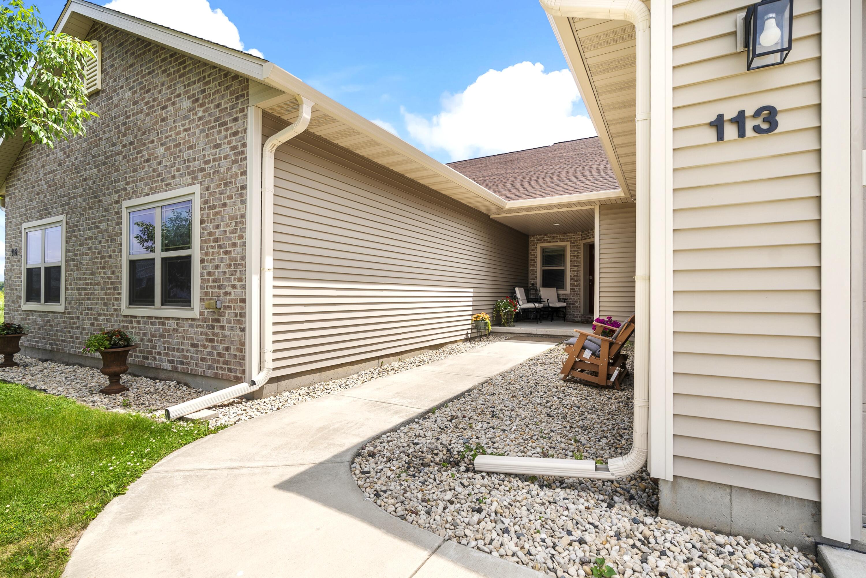 113 Community Drive Fall River, WI 53932 - Photo 2 of 40 Welcome Home