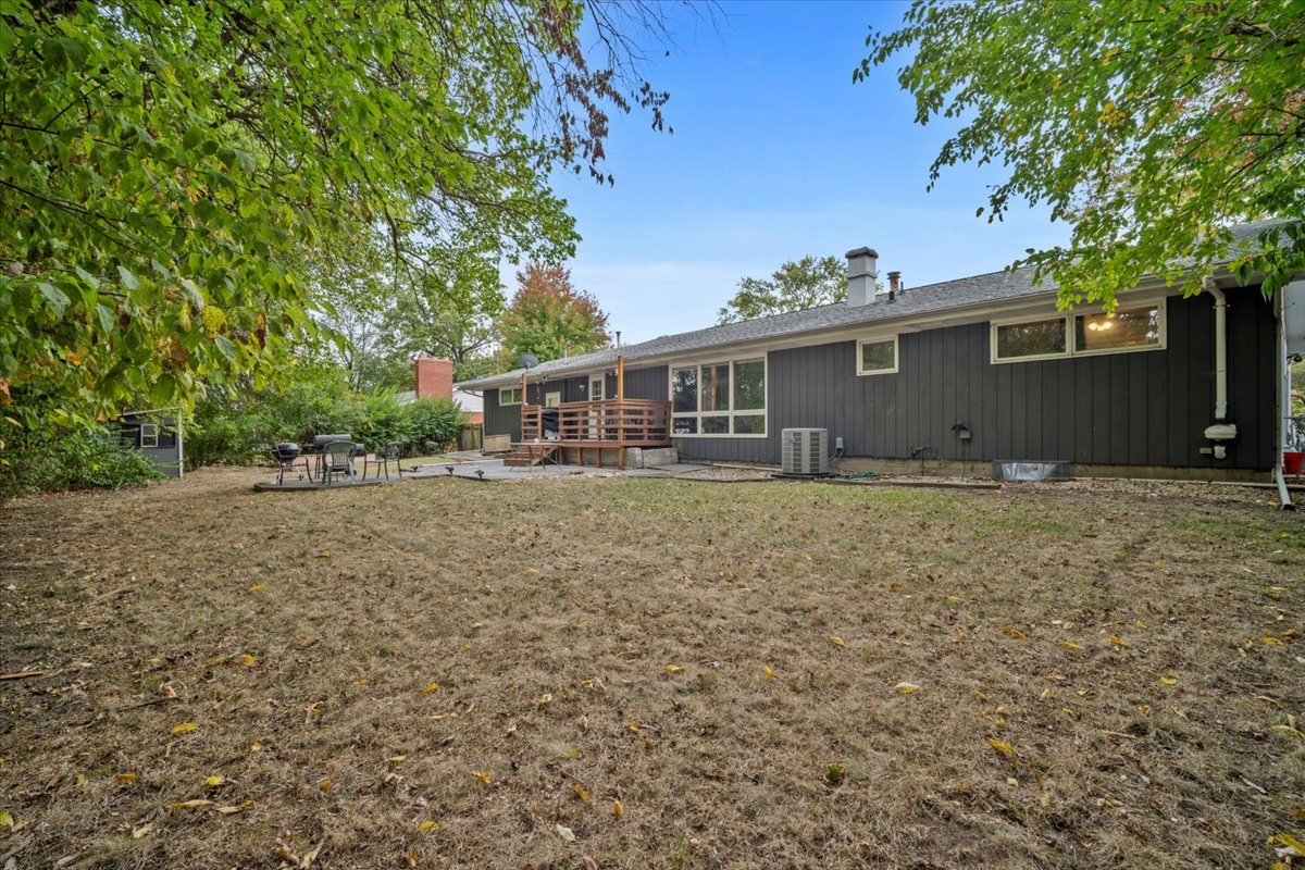 306 North Coolidge Street Normal, IL 61761 - Photo 30 of 32 front view of house with a yard