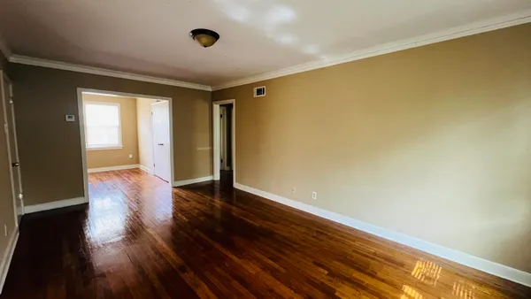 $1,495 | 4868 Southern Avenue, Memphis, TN 38117