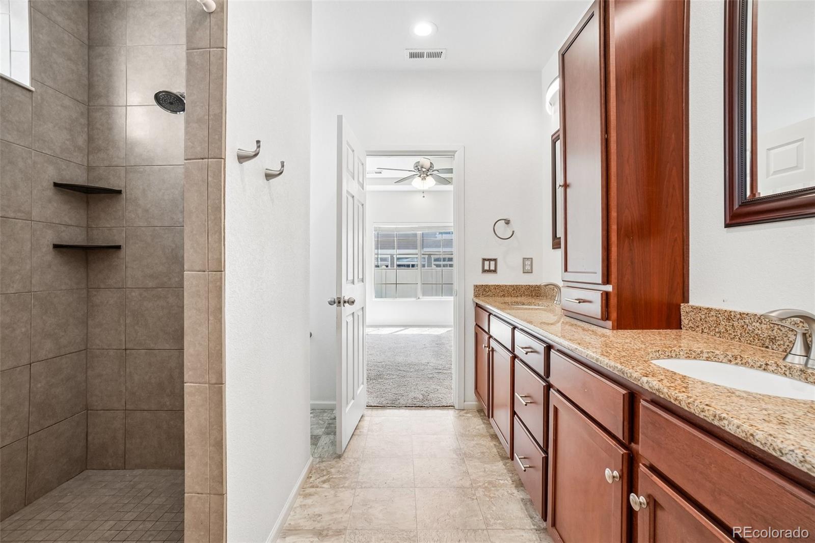 4466 Telluride Court Denver, CO 80249 - Photo 17 of 33